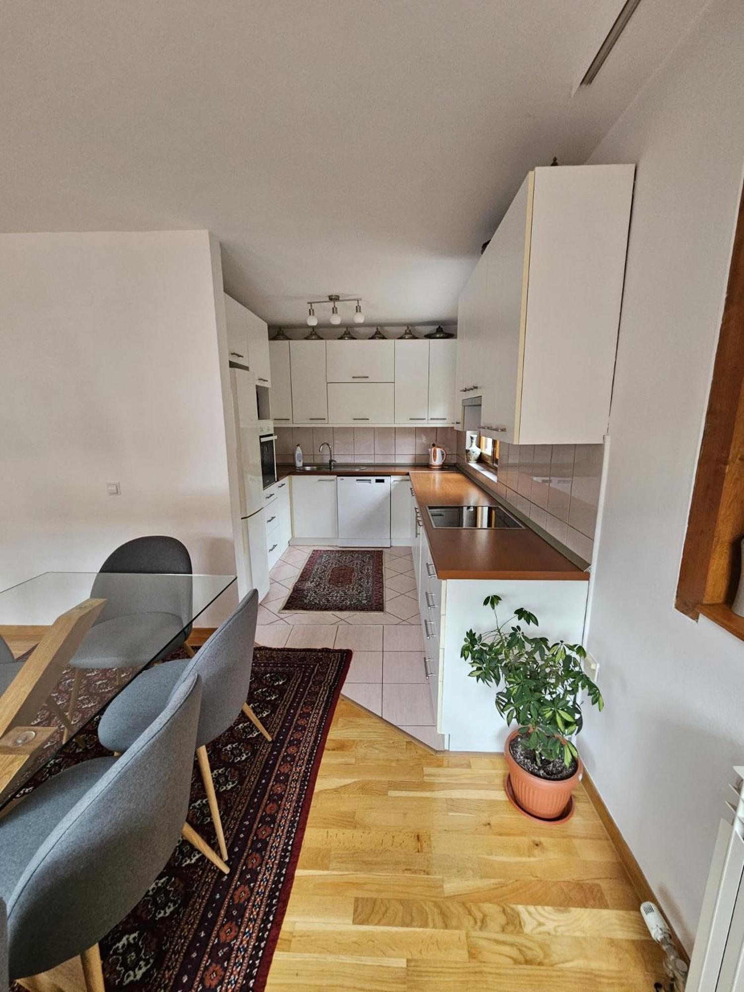 Apartment Anni *